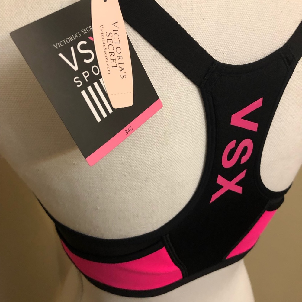 Victoria’s Secret VSX Sports Bra - Picture 7 of 8